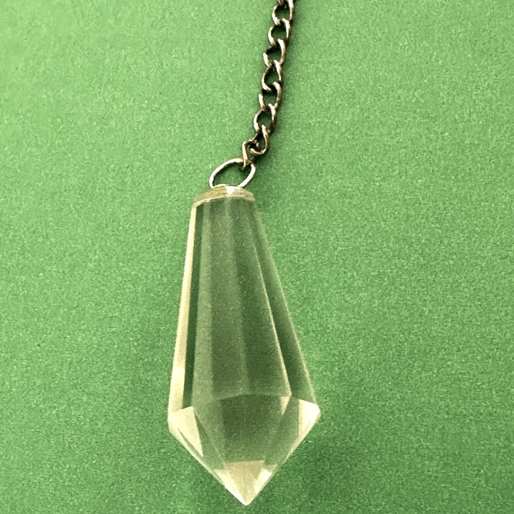 Clear Quartz Energy Healing Pendulum